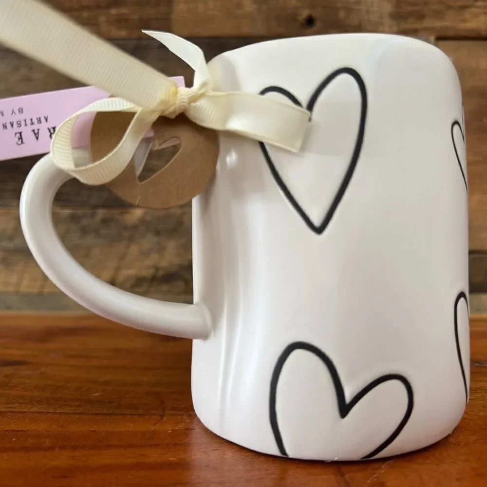 New Rae Dunn white & black heart 🖤 print coffee mug SWEET